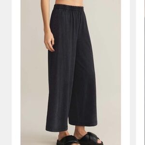 Women's Black Wide-Leg Pants